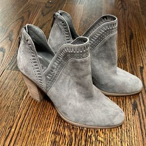 Vince Camuto Bootie